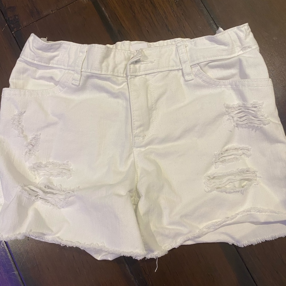 white jean shorts